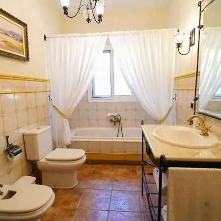 别墅 Casa Belisa Con Piscina En *