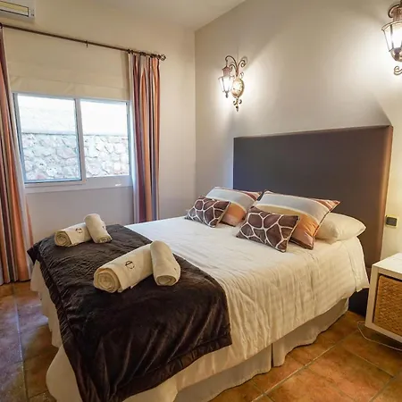 别墅 Casa Belisa Con Piscina En
