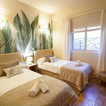 Casa Belisa Con Piscina En 别墅 *