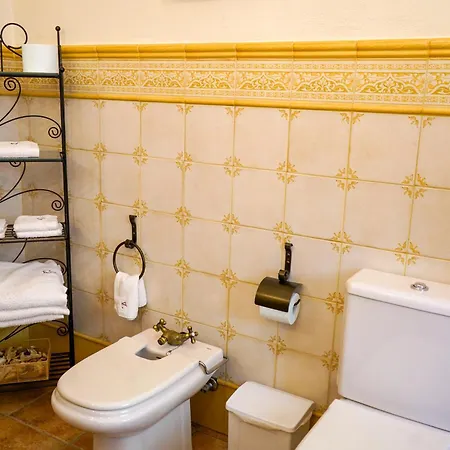 Casa Belisa Con Piscina En 米哈斯