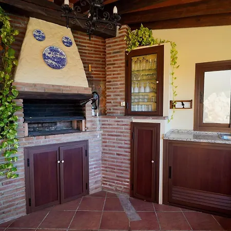 Casa Belisa Con Piscina En וילה