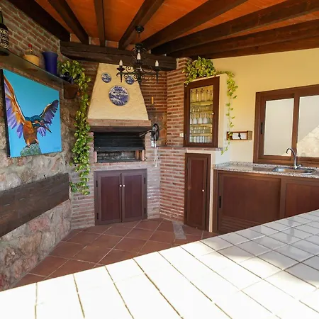 Casa Belisa Con Piscina En Villa *
