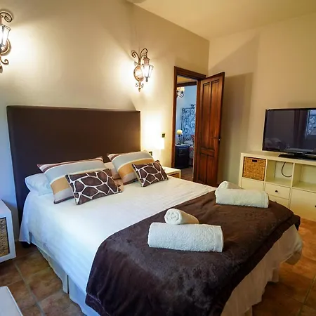 Casa Belisa Con Piscina En